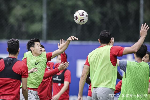 世界杯-塔雷米失点伊朗93分钟绝杀球被吹 埃及1-1获小组第二